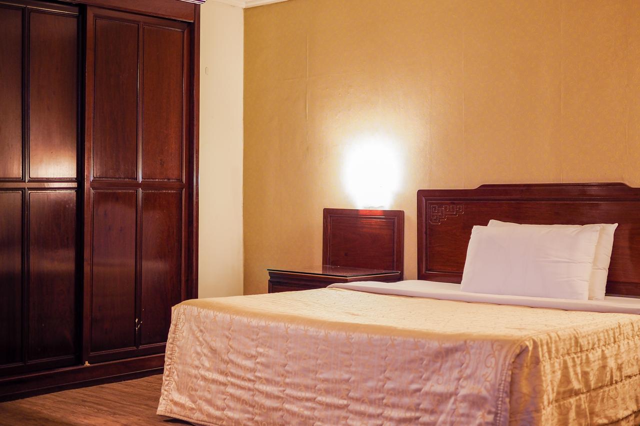 Galaxy Hotel Тайджун Екстериор снимка